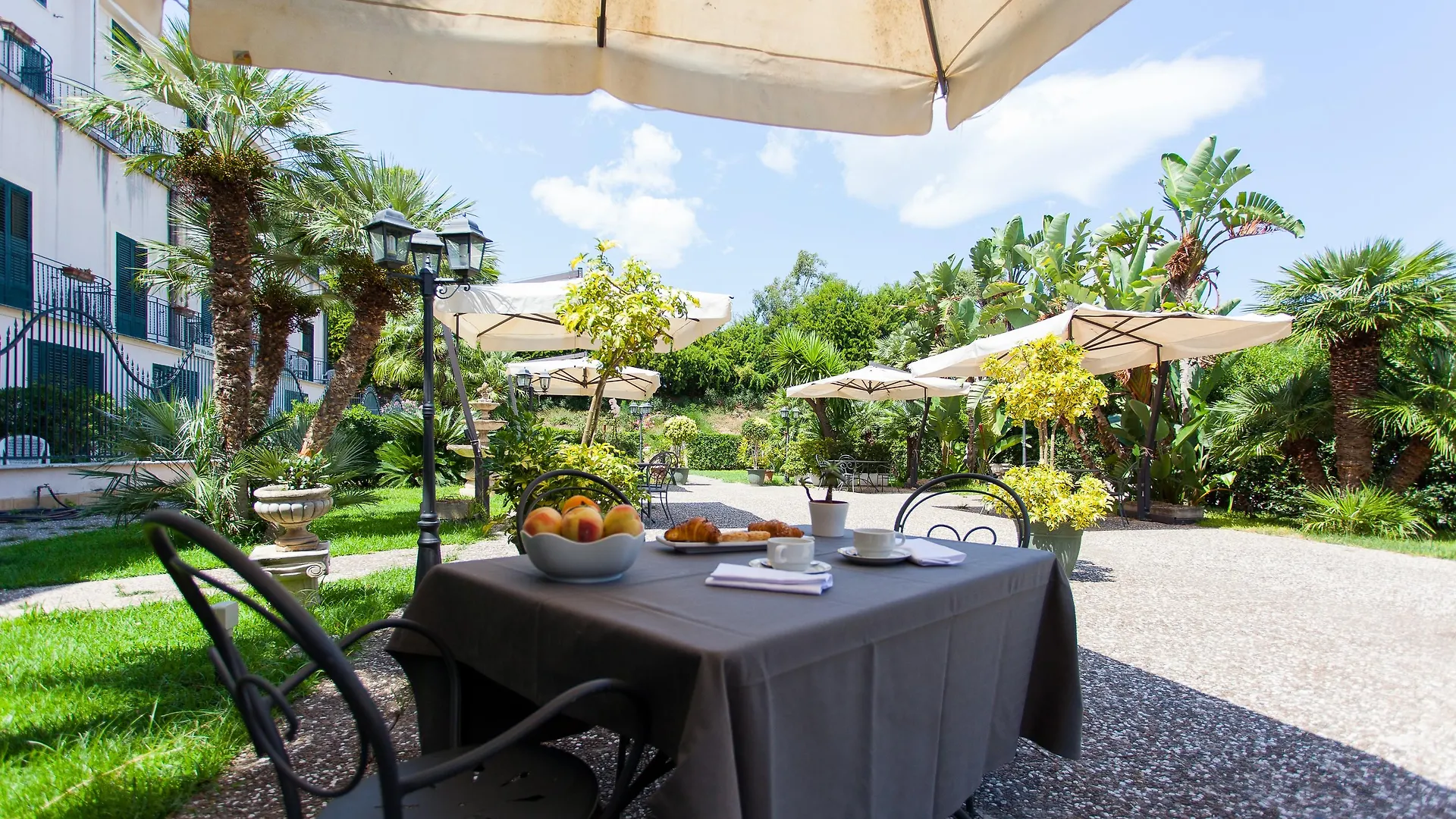 Hotel Villa D'Amato Palermo Italy